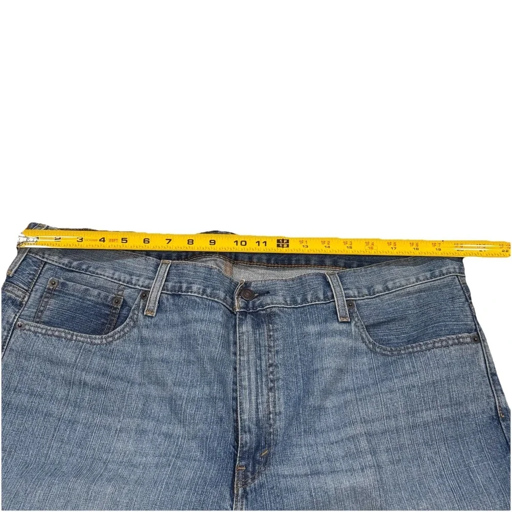 Levis levi 569